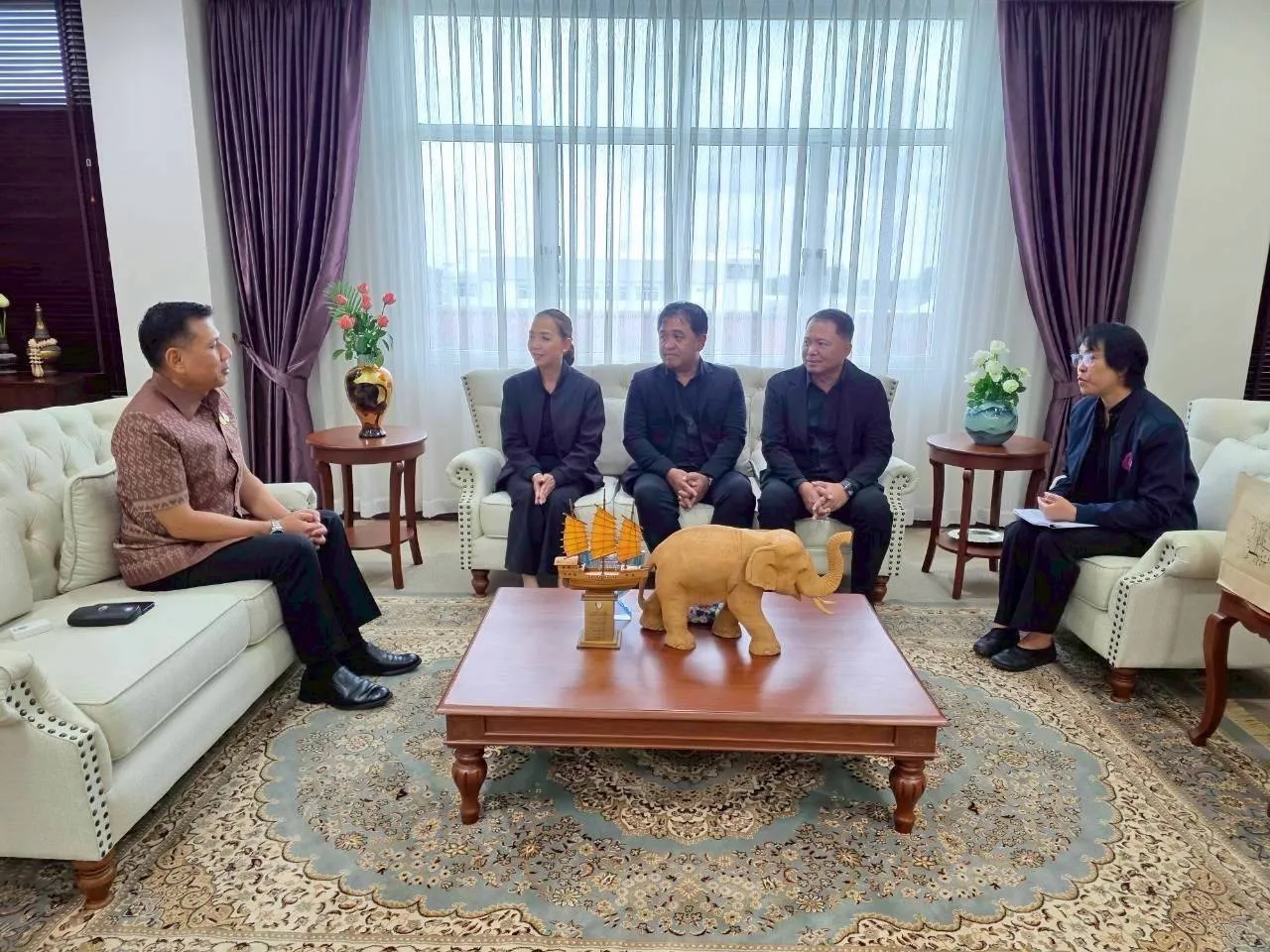 สำนักงานธนานุเคราะห์ ลงพื้นที่จังหวัดมุกดาหาร ติดตามภารกิจและประสานความร่วมมือกับหน่วยงานในพื้นที่
