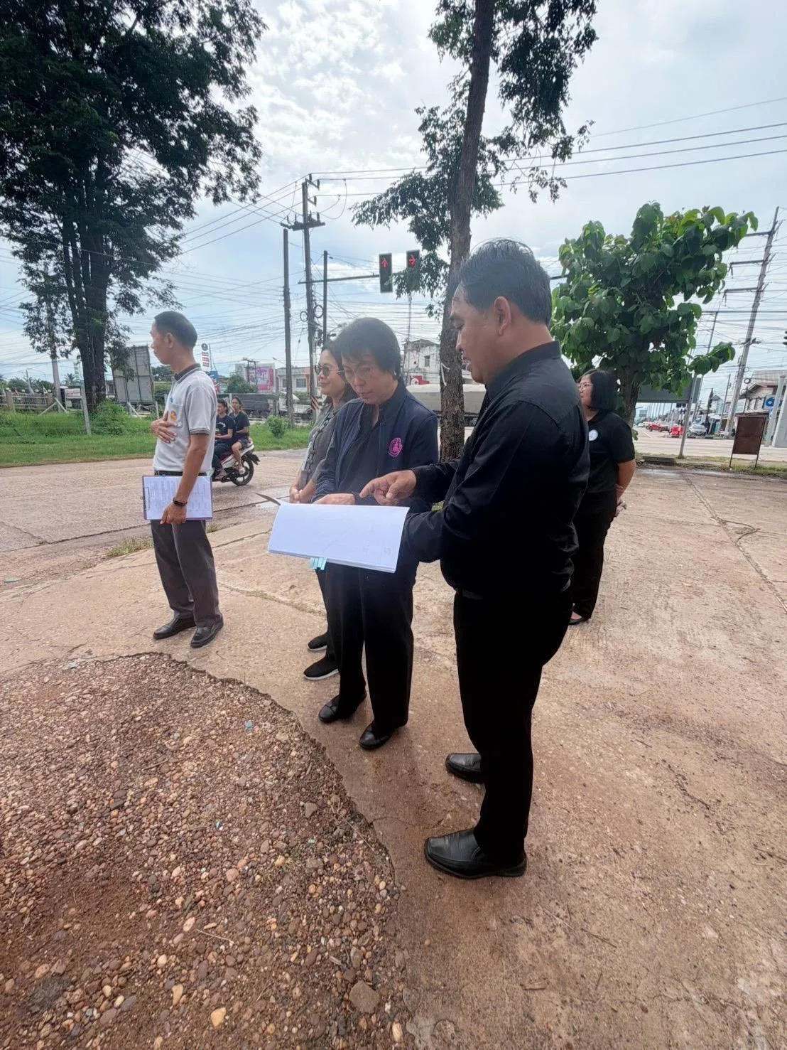 สำนักงานธนานุเคราะห์ ลงพื้นที่จังหวัดมุกดาหาร ติดตามภารกิจและประสานความร่วมมือกับหน่วยงานในพื้นที่